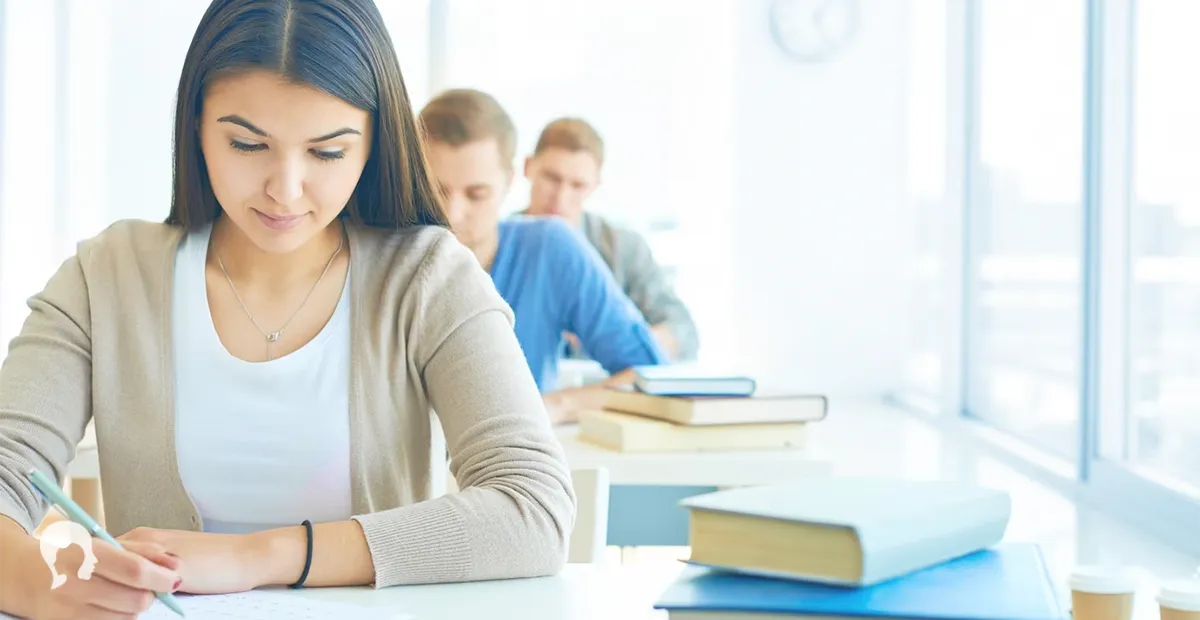 Barbara Cadec Psychotherapeute A Nimes Hypnose Et Preparation Aux Examens